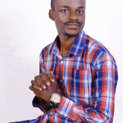 Bukenya Robert - oli