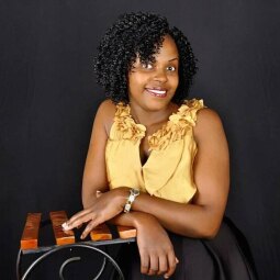 Dorothy Kwagala - Yansingira Ebirungi